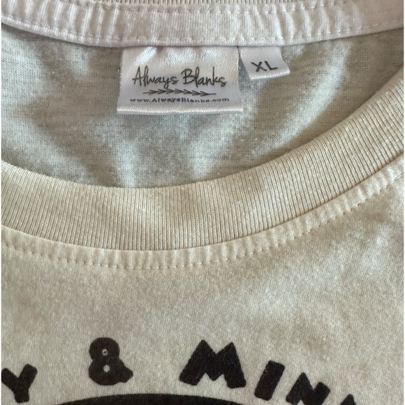 Disney Mickey & Minnie Runaway Railway Graphic T-shirt size XL - Picture 7 of 8